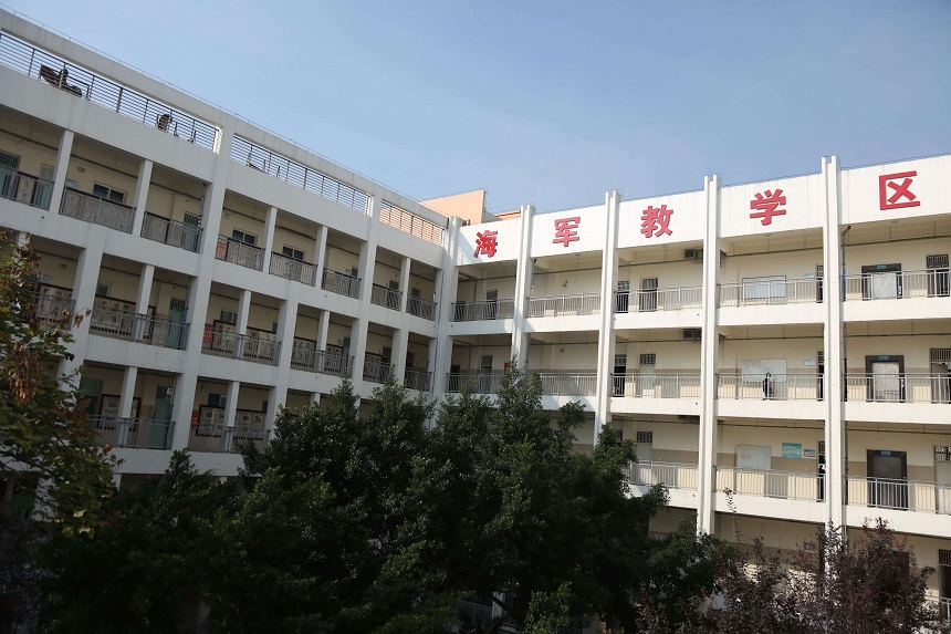 德阳东汽八一中学图片图片